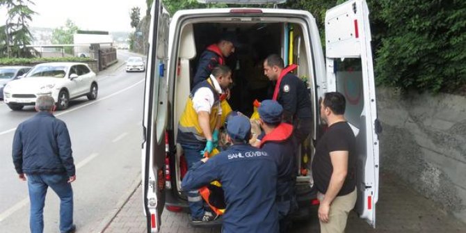 Korku dolu anlar: Köprüden kendi aşağıya attı