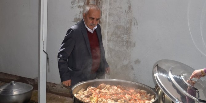 Ayaş’ta bin kişiye yardım