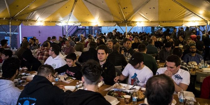 ABD'de ilk iftar sevinci