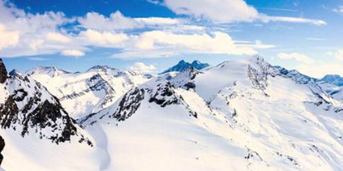 Rusya’da çığ felaketi : 7 turist hayatını kaybetti