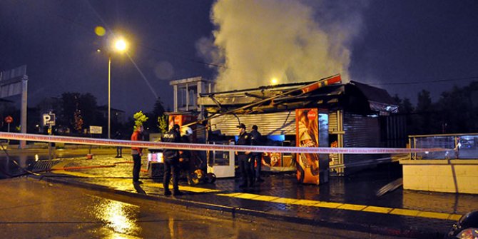 Başkent'te büfe yangını