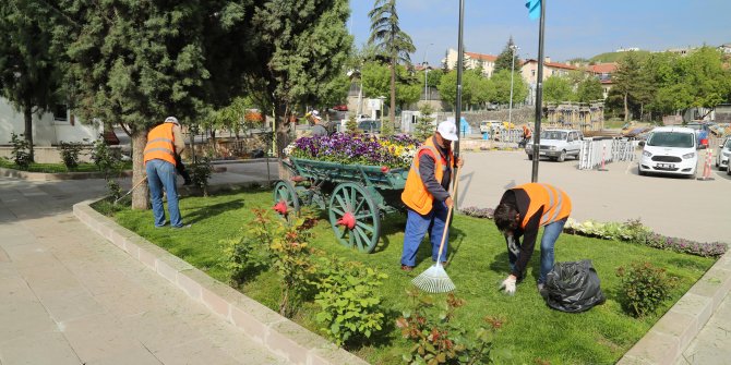 Parklar yaza hazırlanıyor