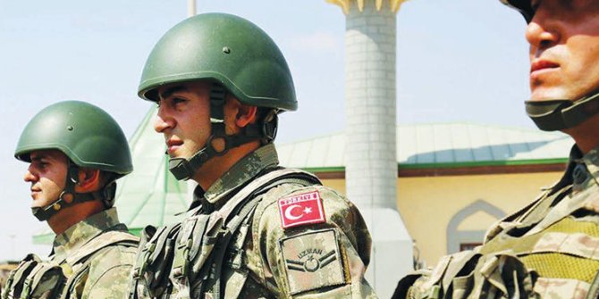 Bakan Akar yeni askerlik sisteminin detaylarını açıkladı