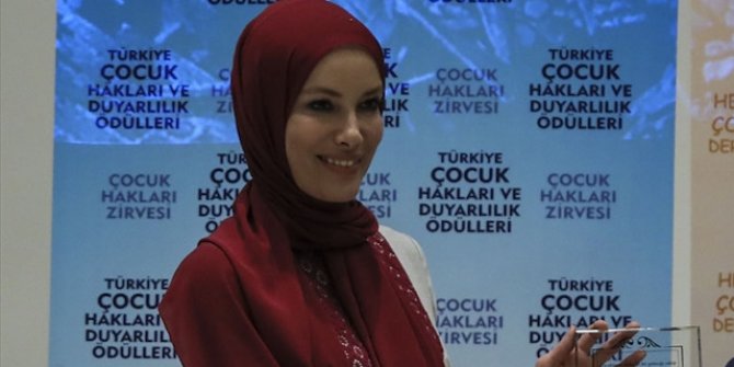 Gamze Özçelik'ten kalpleri ısıtan Ramazan paylaşımı