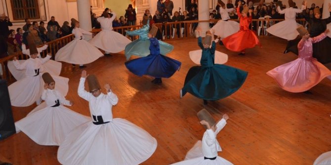 "Sema" ile engelleri aştı