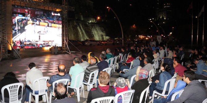 Final Four canlı yayınlandı