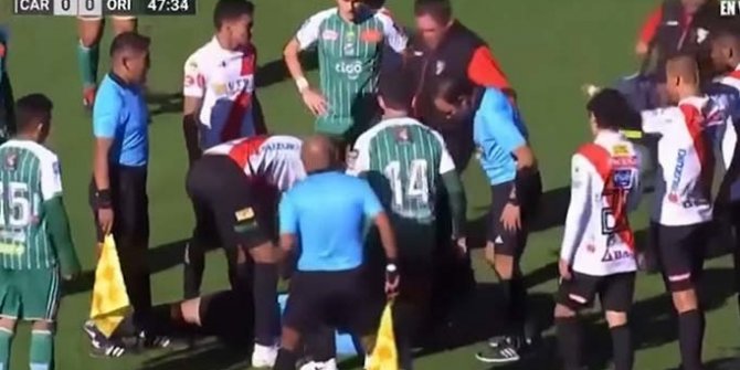 Bolivya'da hakem maç sırasında kalp krizi geçirerek öldü