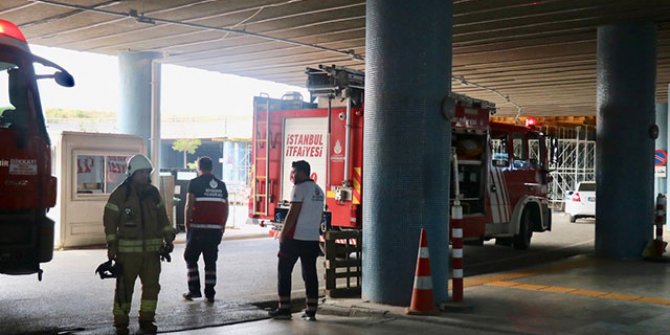 Kartal'daki Anadolu Adalet Sarayı'nda yangın