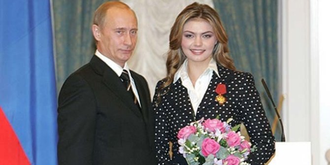 Vladimir Putin'in ikiz babası olduğu iddia edildi