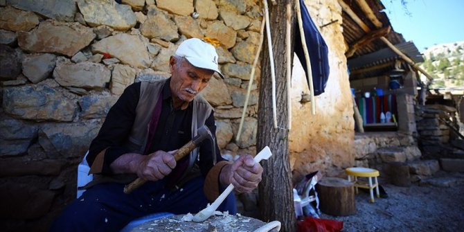 Yusuf dedenin 'şimşir kaşık ve baston' merakı