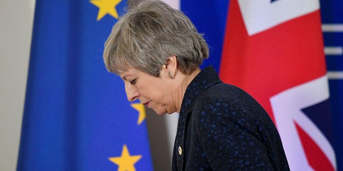 Dünyayı sarsacak iddia: Yarın duyuracak İngiltere Başbakanı Theresa May istifamı edecek