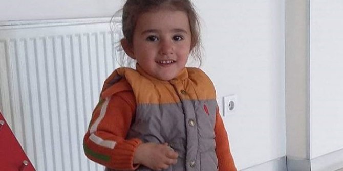 Kahreden ölüm 5 yaşındaki Elif Nur evinin önünde oynarken...