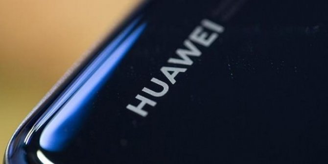 Dev şirketten Huawei'ye şok