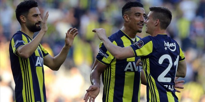 Fenerbahçe sezonu 6. sırada bitirdi