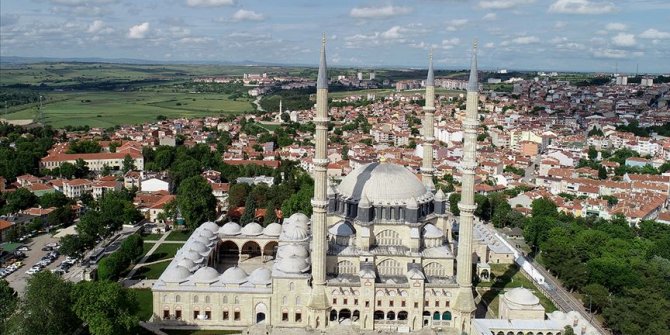 Ramazanda Selimiye Camisi'ne ziyaretçi akını
