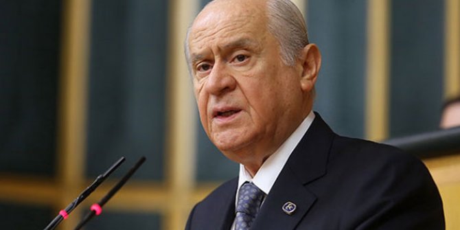 Bahçeli'den canlı yayın tepkisi