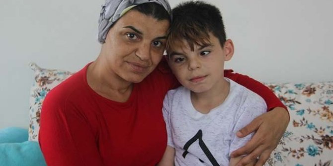 Minik Emircan'ın 21 bin liralık işitme cihazını çaldılar