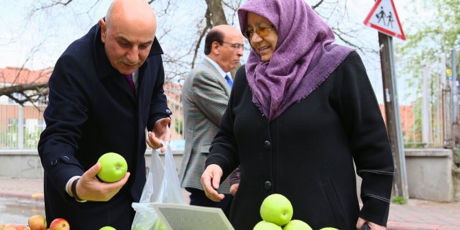 Pazarlar eski düzenine kavuştu