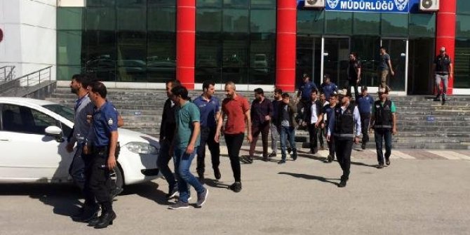 Rüşvetçiler gözaltında!