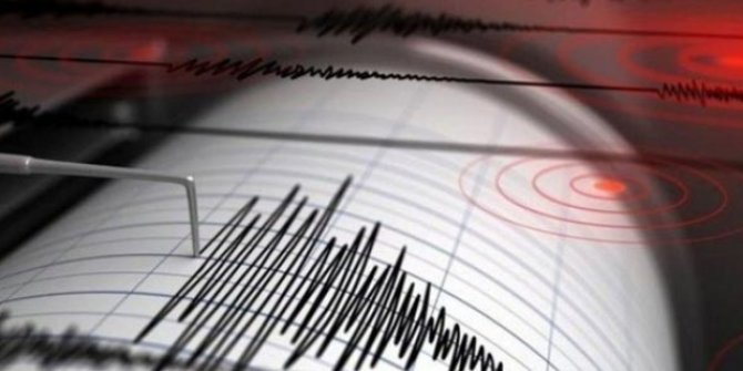 Çanakkale'de korkutan deprem: 3.8 ile sallandı