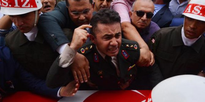 Şehit ağabeyi eski yarbay Alkan, FETÖ'den beraat etti