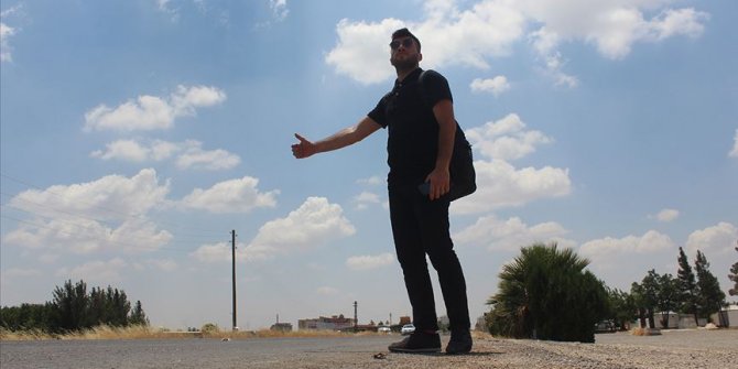 Otostopla 3 yılda 36 il gezdi