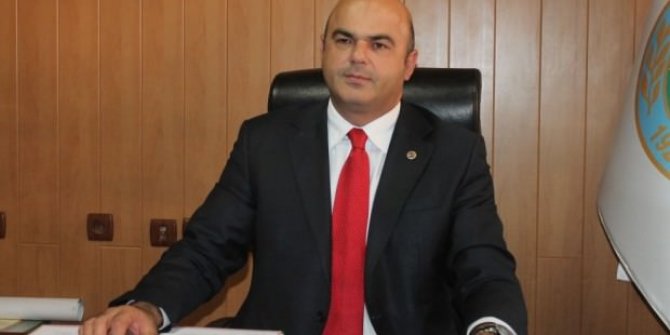Belediye başkanı Saadet Parti'sinden istifa etti
