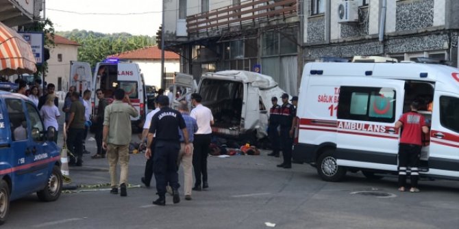 Güne Edirne'den gelen korkunç bir haberle uyandık: 10 ölü, 30 yaralı