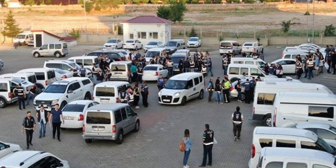 Fuhuş çetesi çökertildi