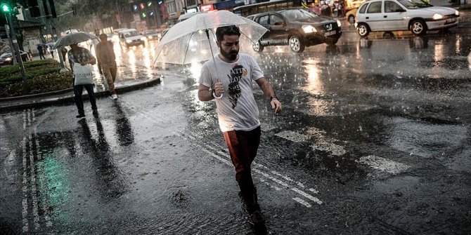 Serin ve yağışlı hava geliyor