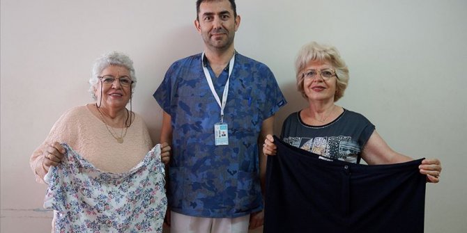 61 yaşındaki ikizler birlikte zayıfladı
