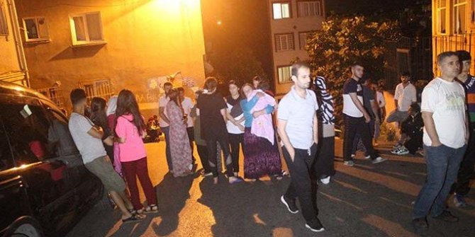 Sokağa döküldüler