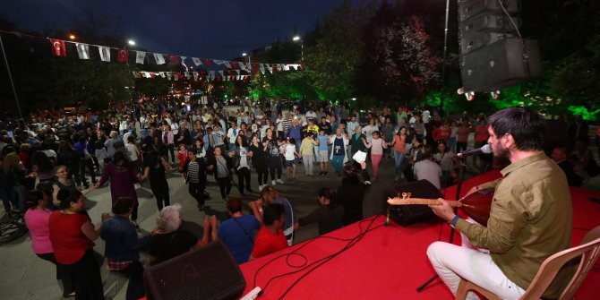 Yenimahalle'de Yaz Konserleri başladı