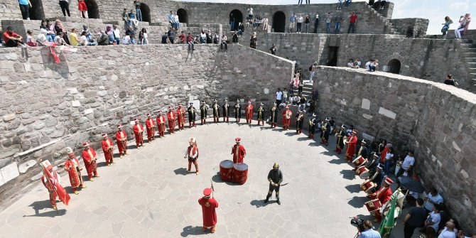 Büyükşehir'den yaz şenlikleri