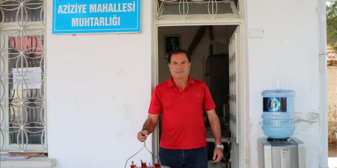 Hem muhtarlık hem kahvehane oldu