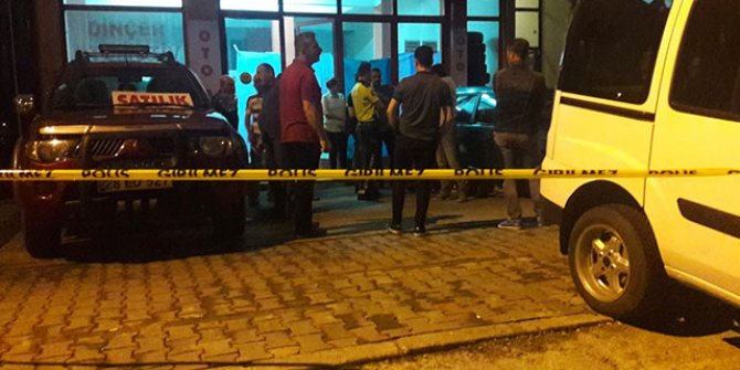 Oto galeri sahibi öldürüldü