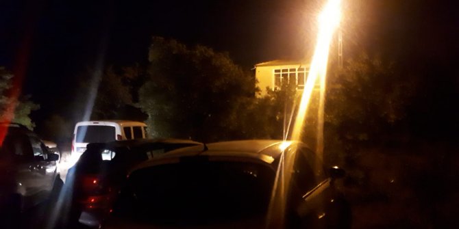 Bağ evine 'kumar' baskını