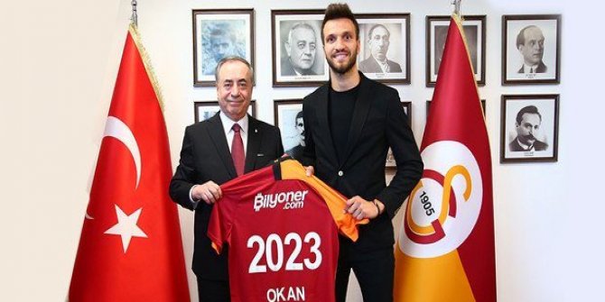 Galatasaray yeni kalecisini resmen açıkladı