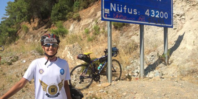 Türkiye Ultra Bike Race bisiklet yarışına katılan Zeliha Betül Demir 12 günlük yarışta başarısıyla göz doldurdu