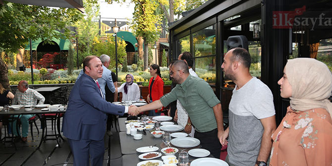 Öz İplik- İş Sendikası Genel Başkanı Rafi Ay: Tek yol üretmek