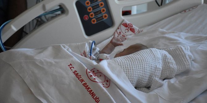 Emir bebek 'zamana karşı' yarışı kazandı