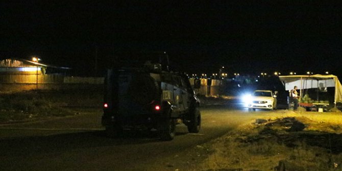 Zırhlı polis aracına EYP'li saldırı