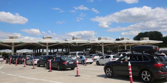 Gurbetçilere iyi haber: Resmi gazetede yayımlandı süre uzatıldı