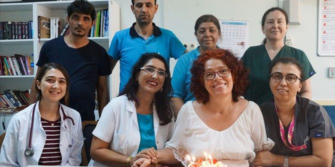 Çalıştığı hastanede yaşama döndü