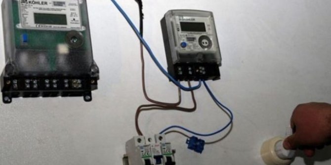Nusaybin'de HDP ve DBP binalarında kaçak elektrik tespit edildi