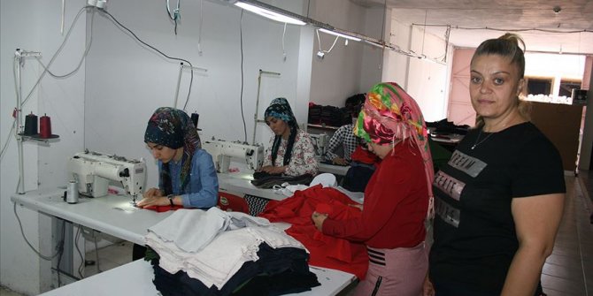 Başkentten gelip Mardin'deki köy kadınlarının umudu oldu