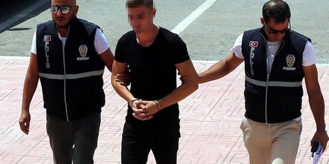 'Umurca sapığı' yakalandı! Evlere girip, uyuyanları izliyormuş