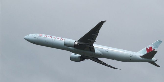 Air Canada'dan başörtüsü skandalı