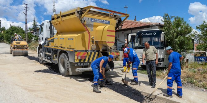 Altındağ Belediyesi 4 ayda 16 bin ton asfalt serimi yaptı