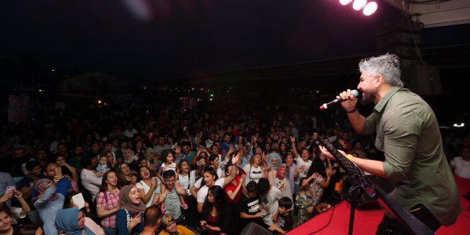 Yenimahalle Belediyesi'nin düzenlediği mahalle konserleri devam ediyor